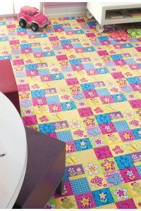 Farebný detský rezaný koberec Butterfly 57 